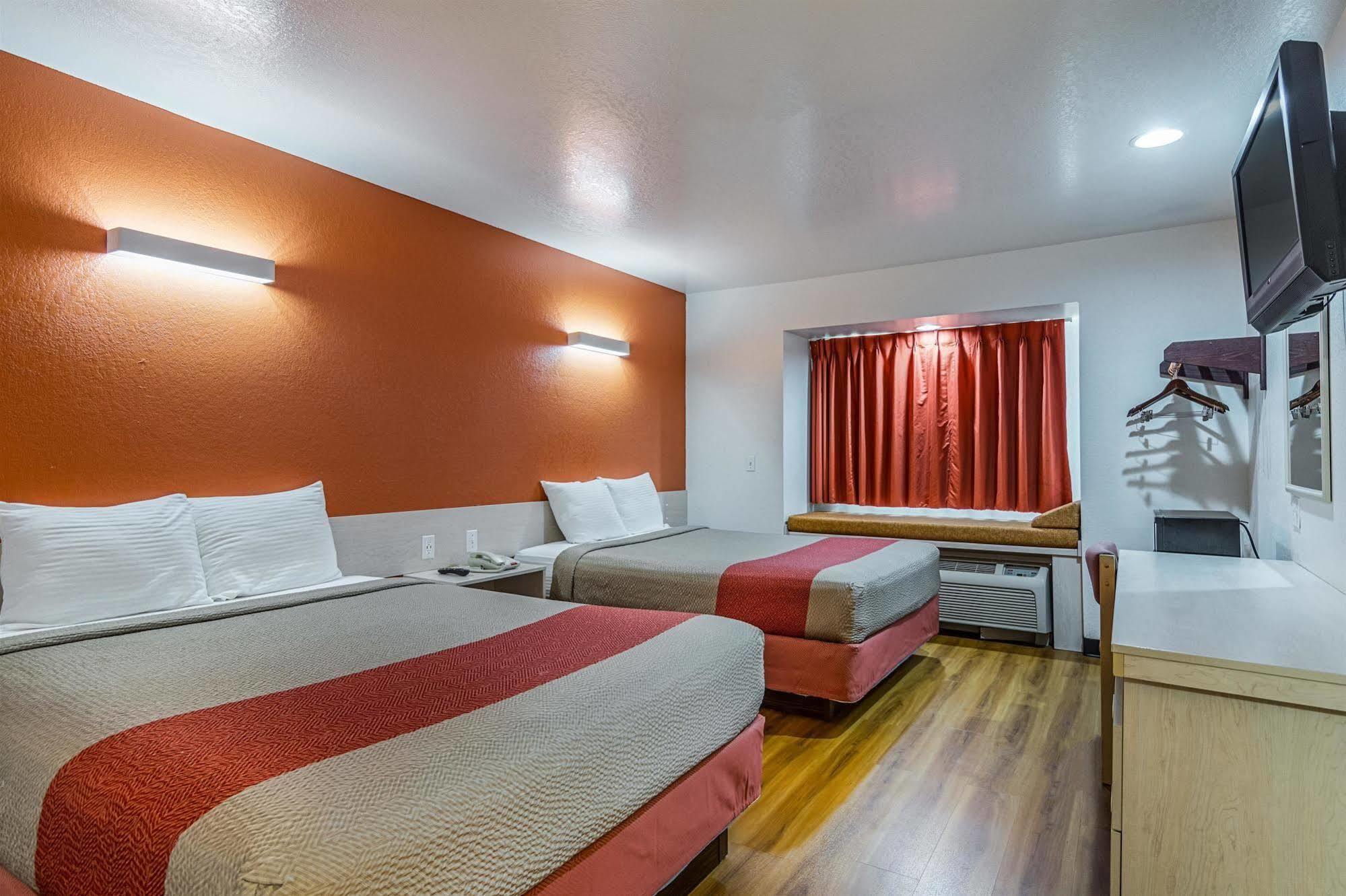Motel 6-Mcalester, OK Buitenkant foto