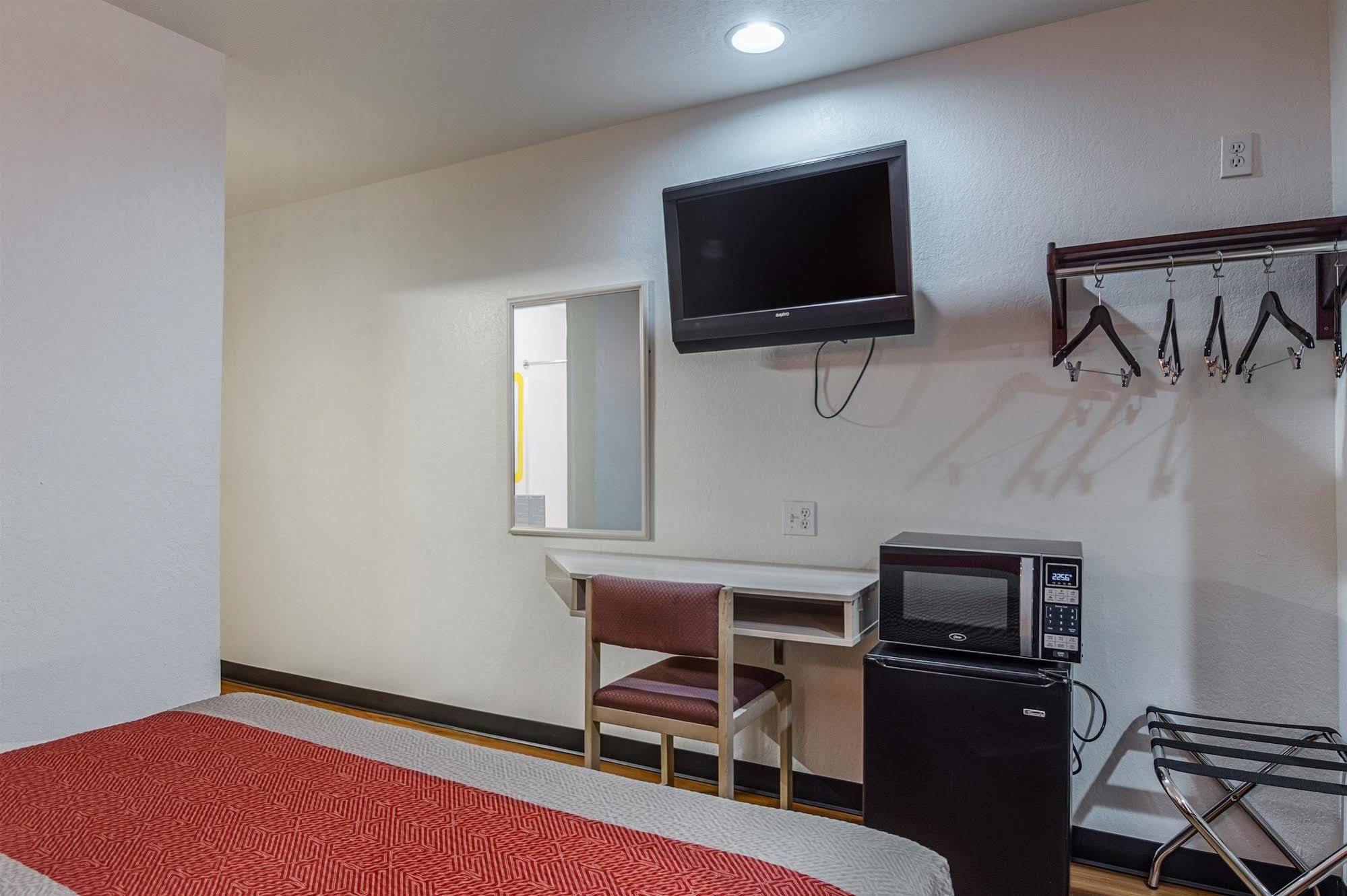 Motel 6-Mcalester, OK Buitenkant foto